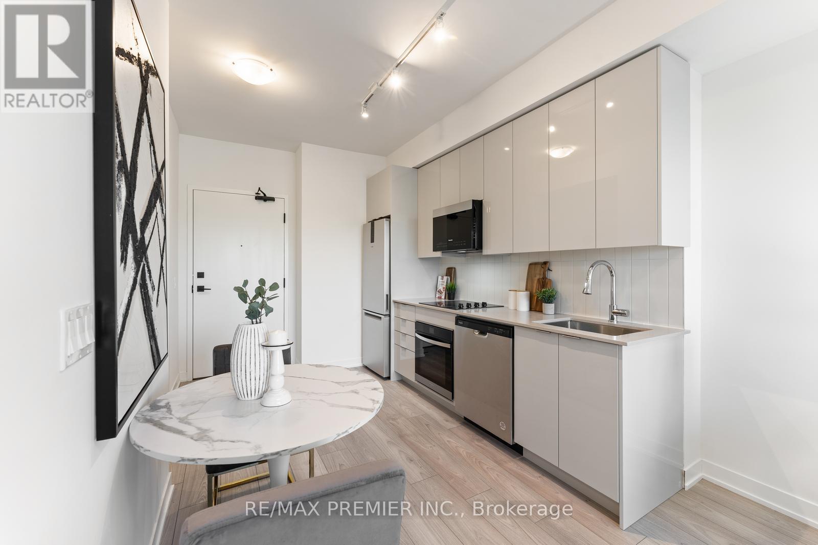 Photo 1 of 308 474 Caldari Road, Vaughan ON