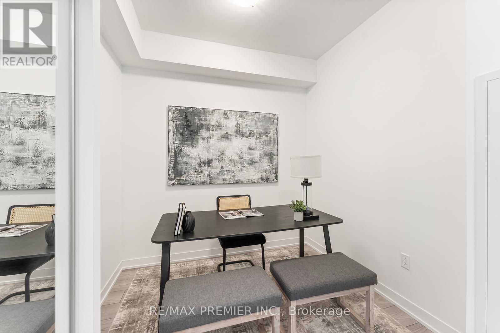 Photo 5 of 308 474 Caldari Road, Vaughan ON