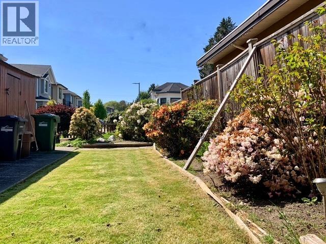 Photo 6 of 10880 Southridge Road, Richmond BC