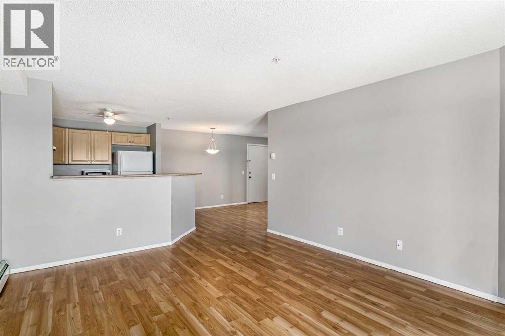 Photo 4 of 1331 8810 Royal Birch Boulevard Nw, Calgary AB