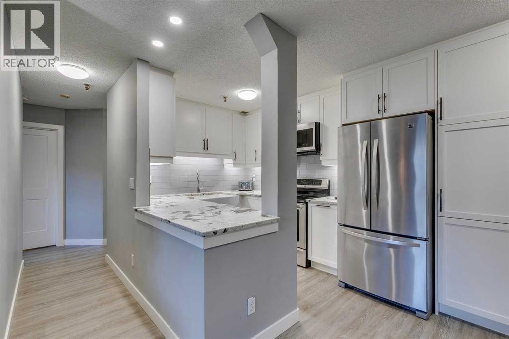Photo 4 of 106 540 18 Avenue Sw, Calgary AB