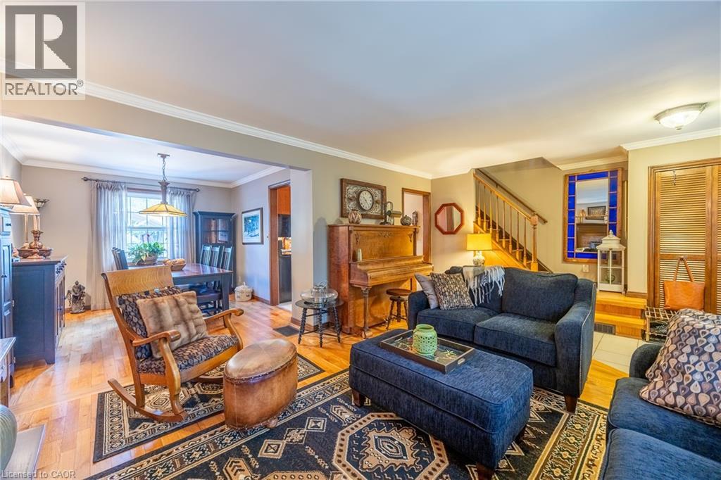 Photo 6 of 143 St James Street S, Waterford ON