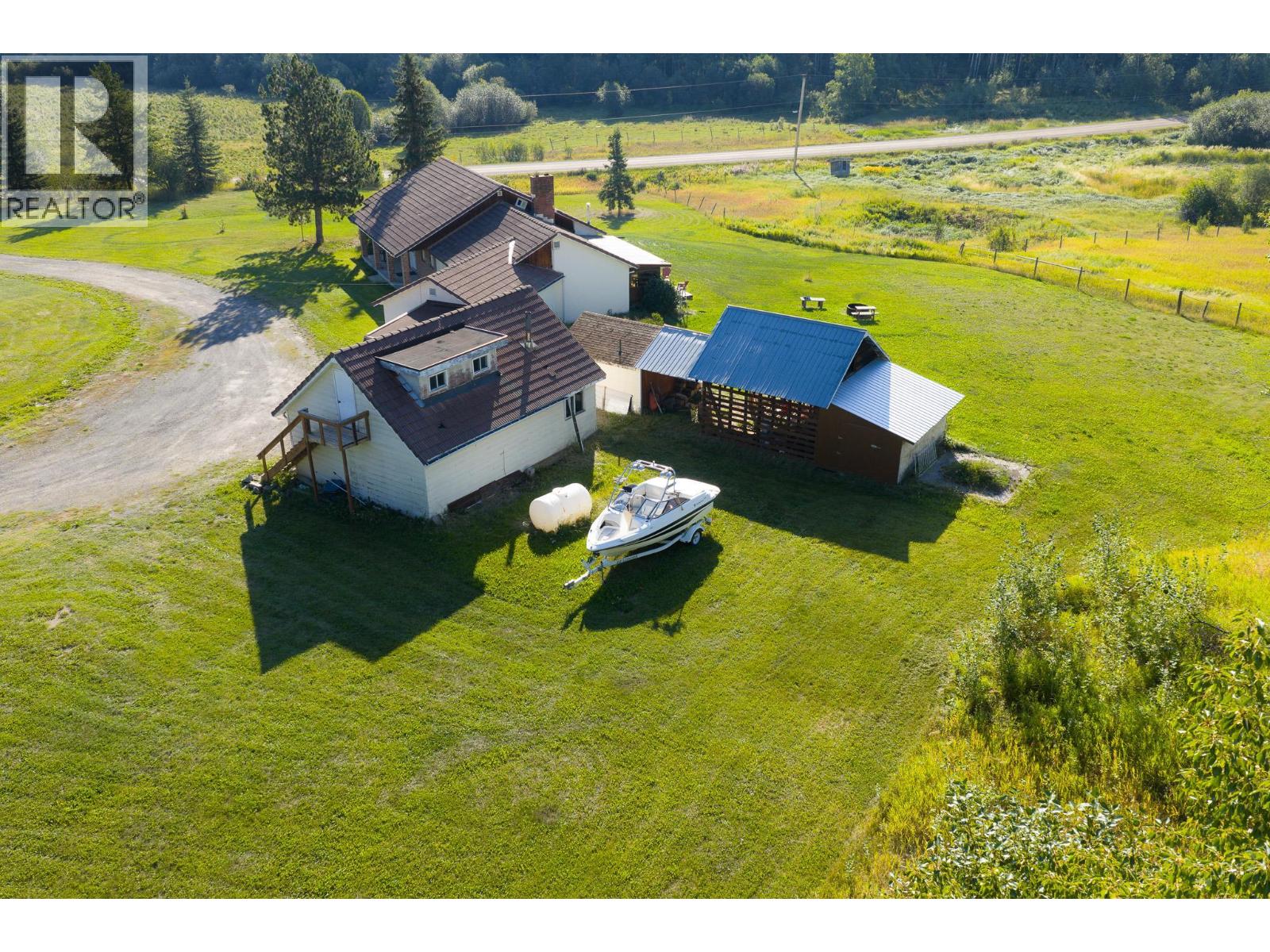Photo 6 of 5343 Nithi Road, Fraser Lake BC
