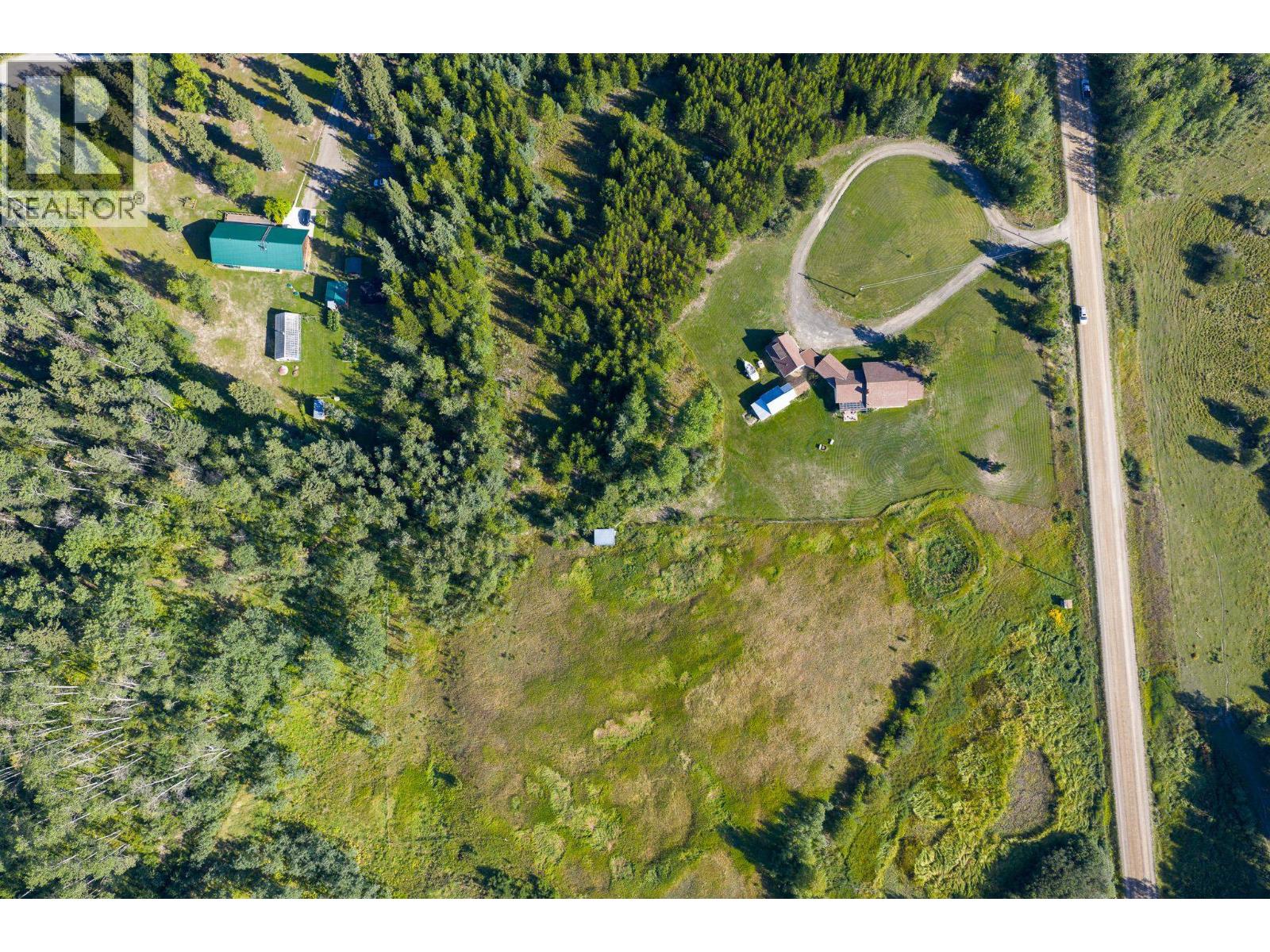 Photo 4 of 5343 Nithi Road, Fraser Lake BC