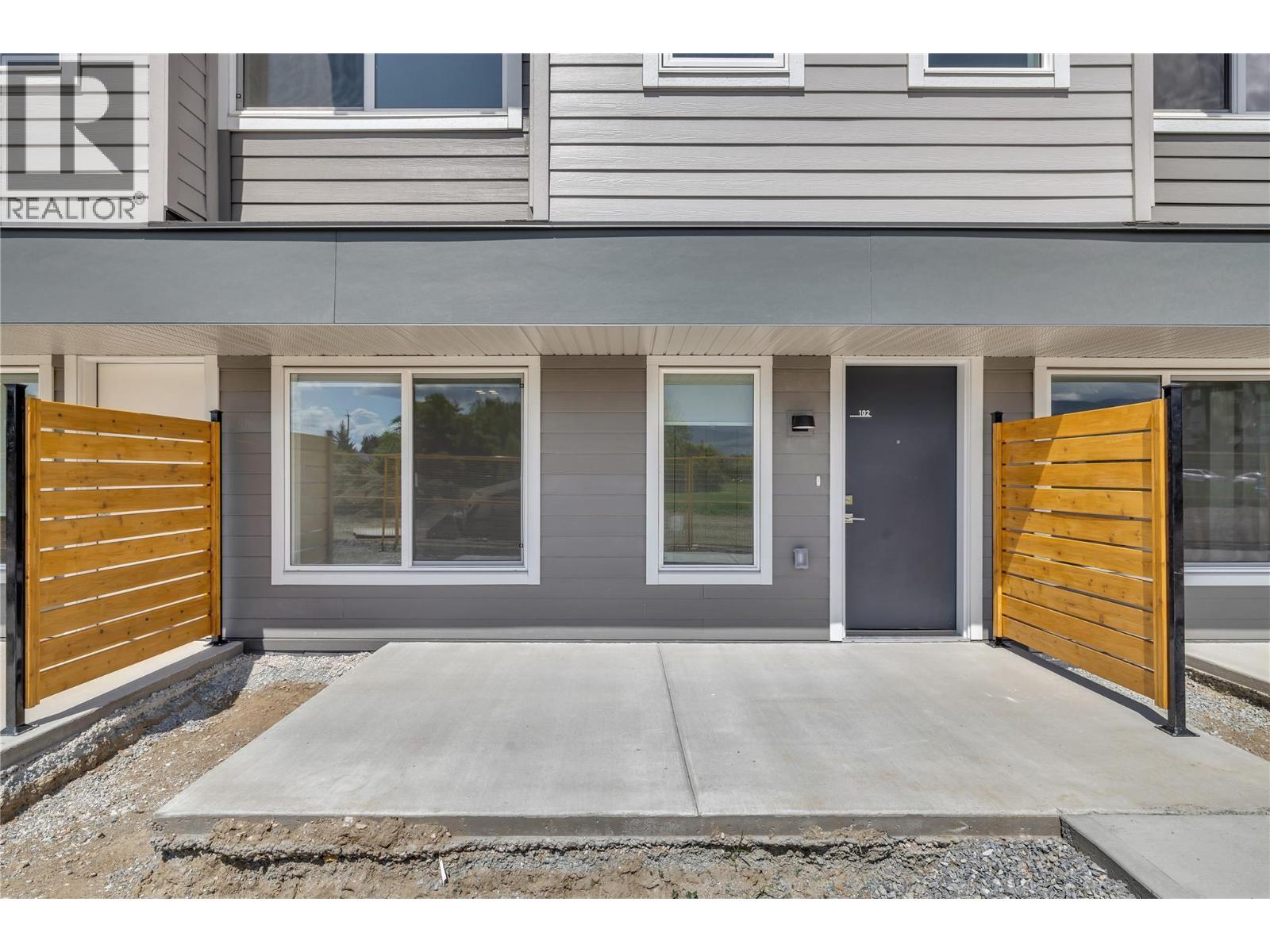 102C 3642 Mission Springs Drive, Kelowna