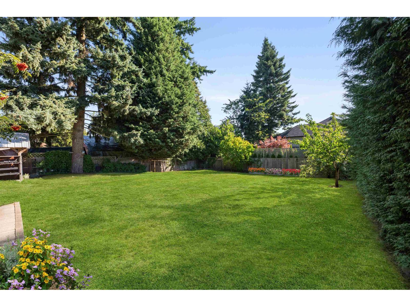 Photo 10 of 1746 156 Street, Surrey BC