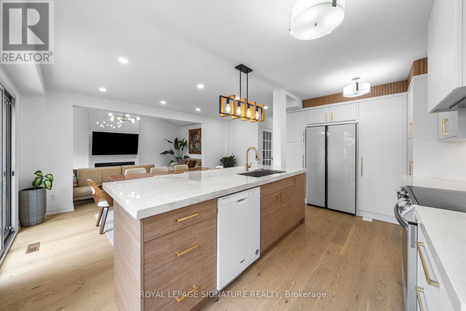 Photo 13 of 134 Ridgebank Court, Caledon ON