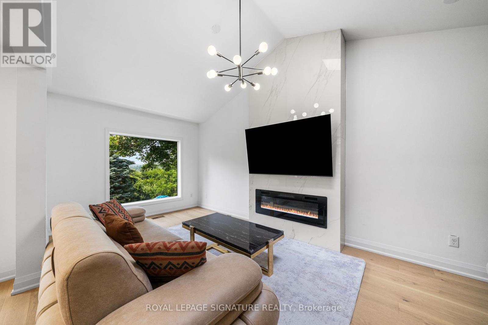 Photo 20 of 134 Ridgebank Court, Caledon ON