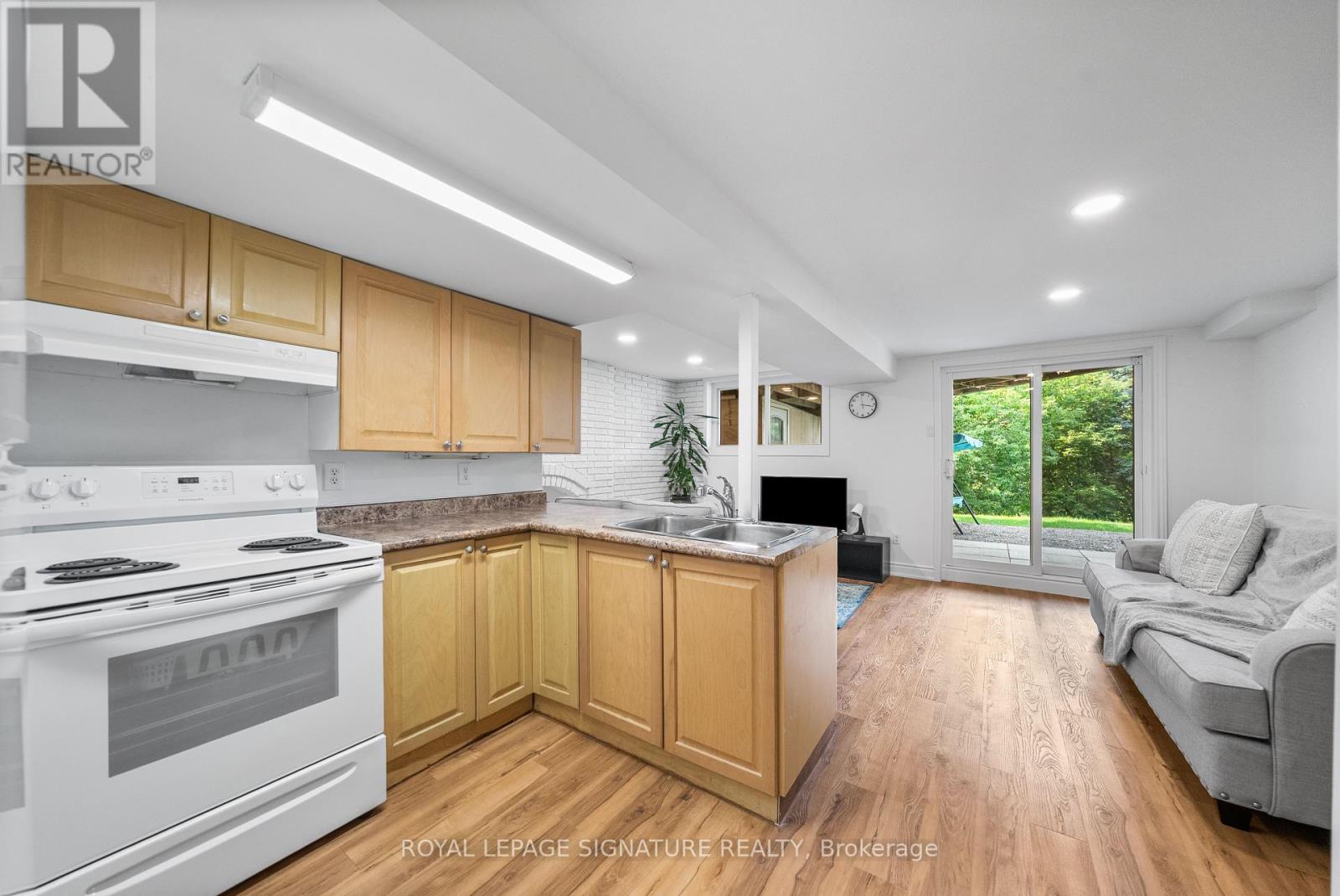 Photo 35 of 134 Ridgebank Court, Caledon ON