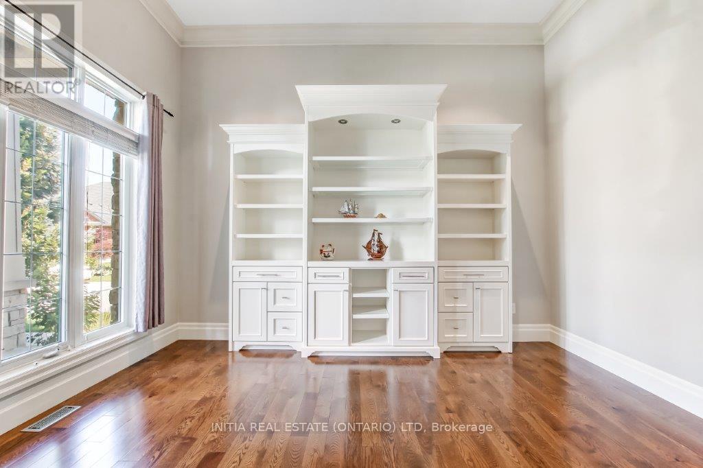 Photo 5 of 1615 Wickerson Gate, London South ON