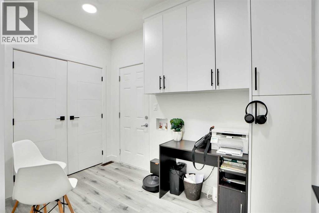Photo 8 of 32 Redstone Court Ne, Calgary AB