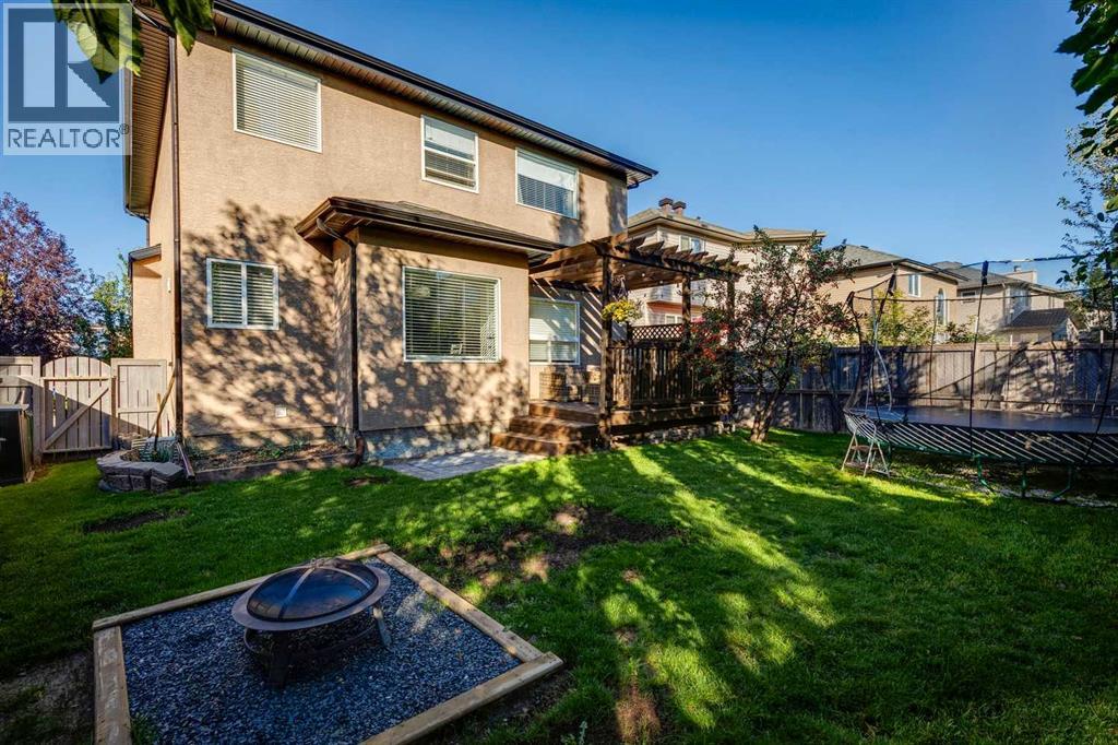 Photo 34 of 20 Wentworth Close Sw, Calgary AB