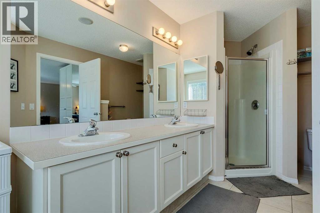 Photo 29 of 20 Wentworth Close Sw, Calgary AB