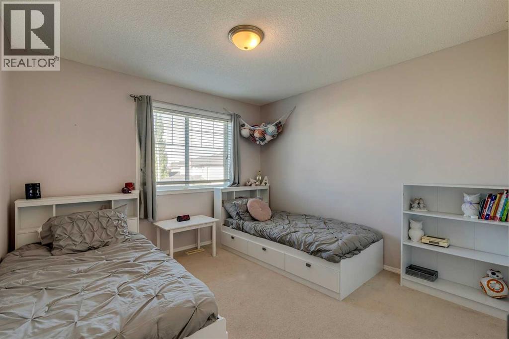 Photo 32 of 20 Wentworth Close Sw, Calgary AB