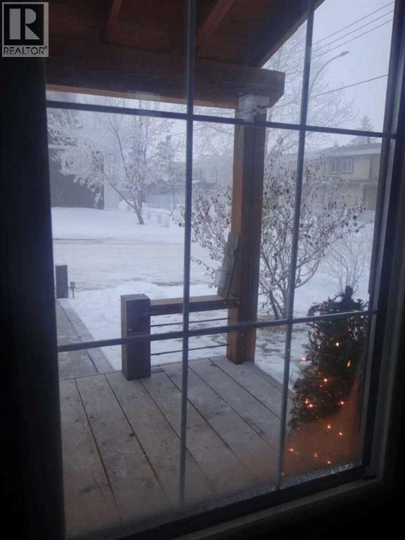 Photo 8 of 250 8 Street Se, Three Hills AB
