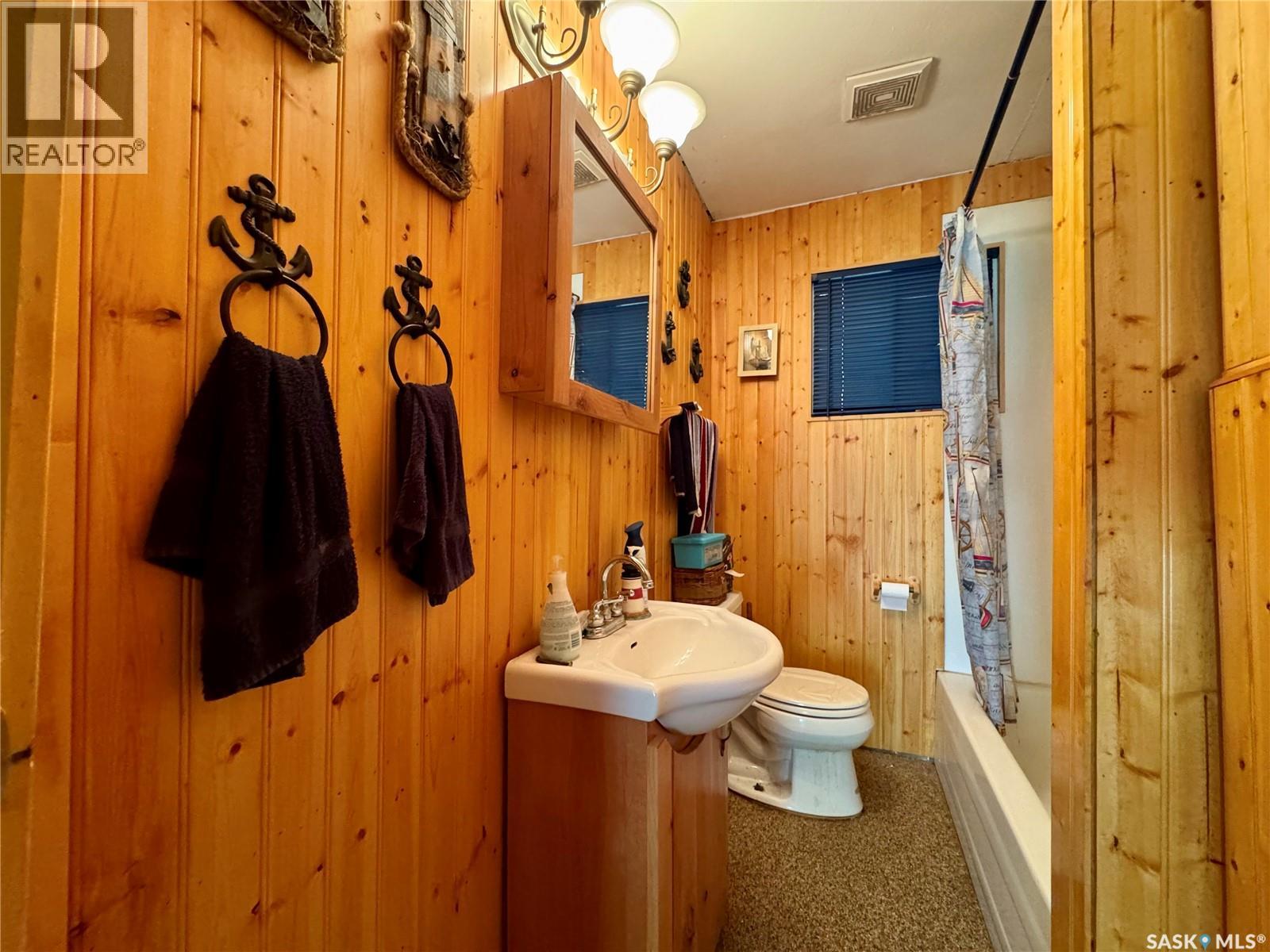 Photo 13 of 150 152 Lakeshore Crescent, Mckillop Rm No 220 SK