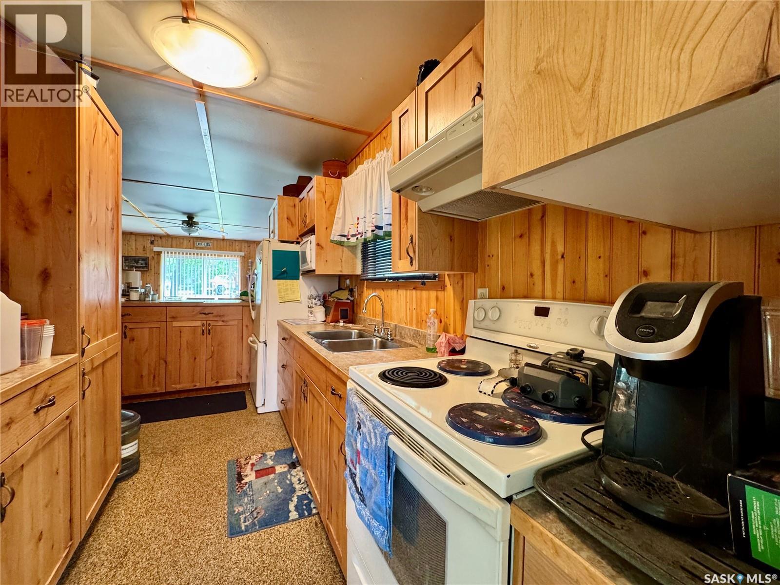 Photo 6 of 150 152 Lakeshore Crescent, Mckillop Rm No 220 SK