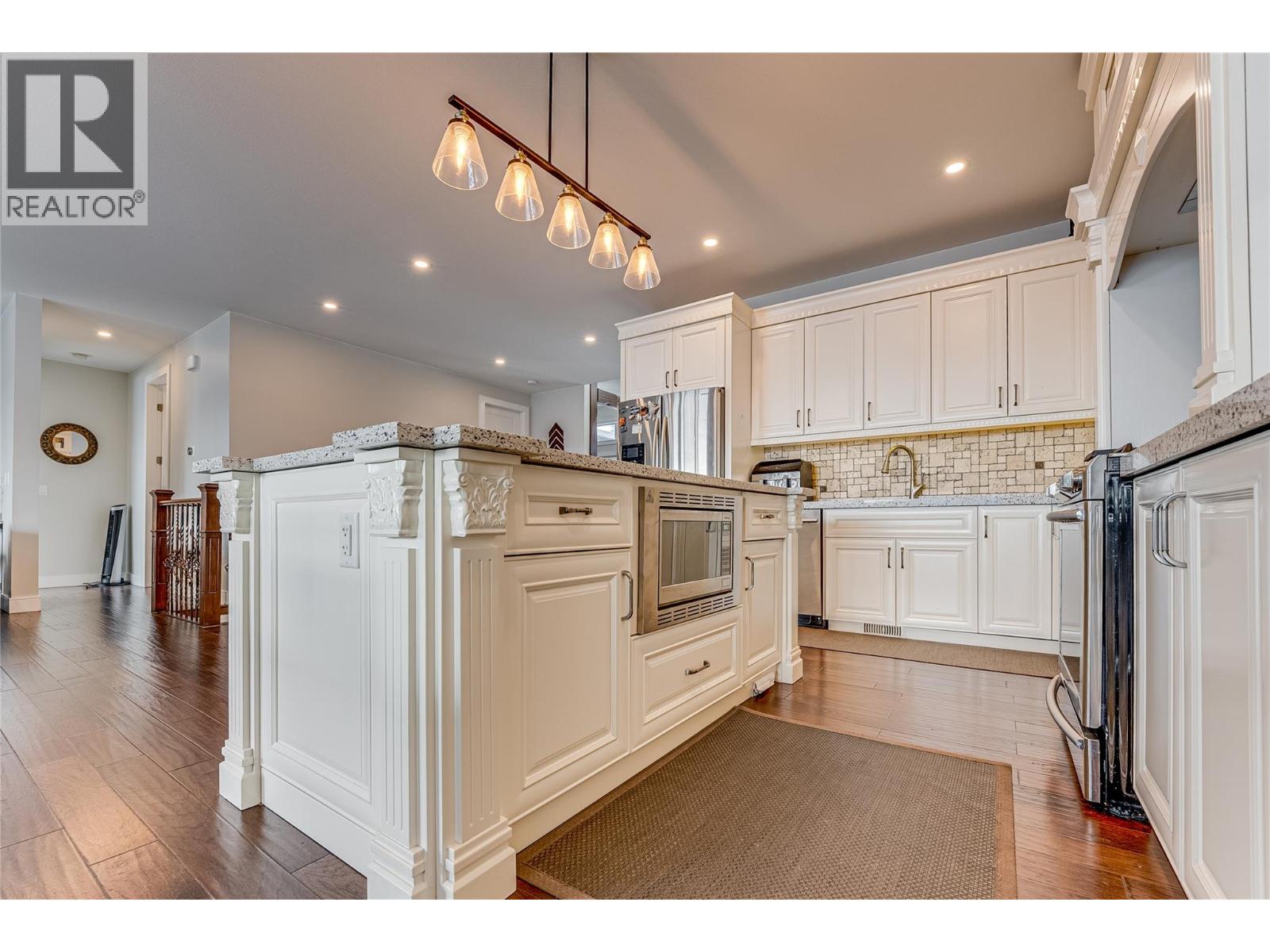 Photo 3 of 7429 Sun Peaks Drive, Vernon BC