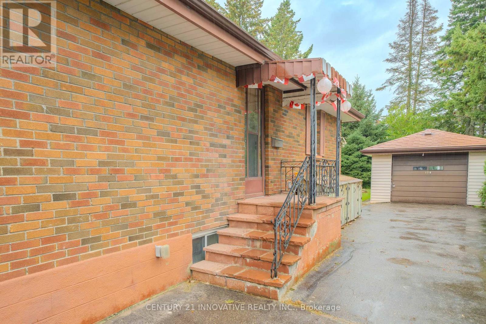 Photo 2 of Basement 179 Harmony Road N, Oshawa ON