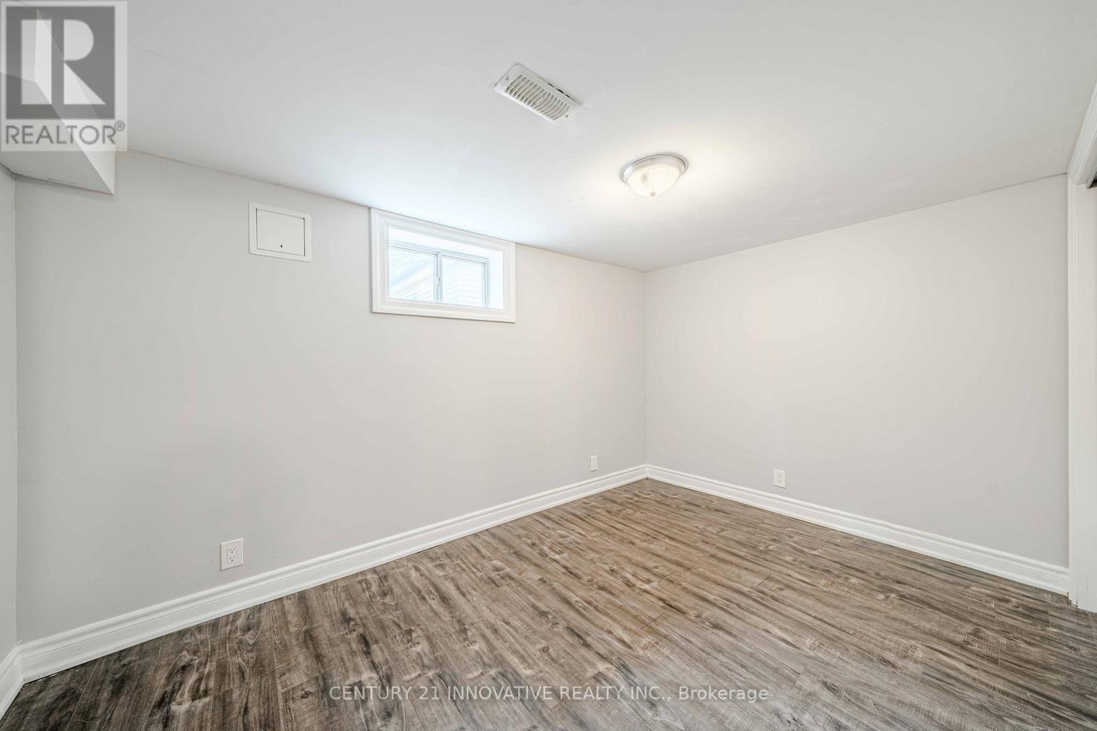 Photo 27 of Basement 179 Harmony Road N, Oshawa ON