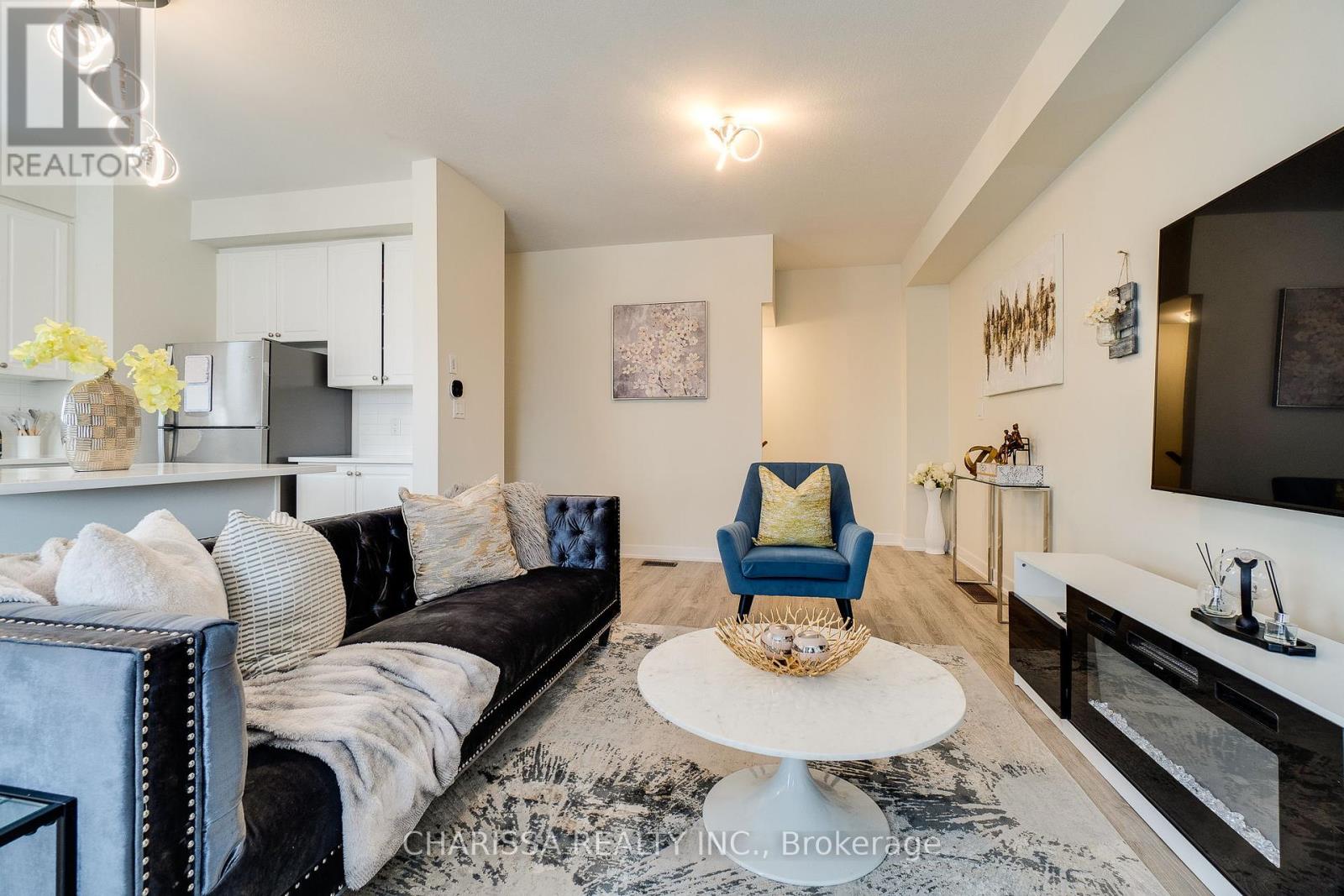 Photo 14 of 98 590 North Service Road, Hamilton ON