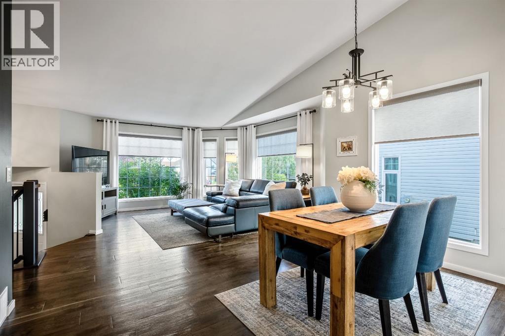 Photo 8 of 17 Bow Way, Cochrane AB