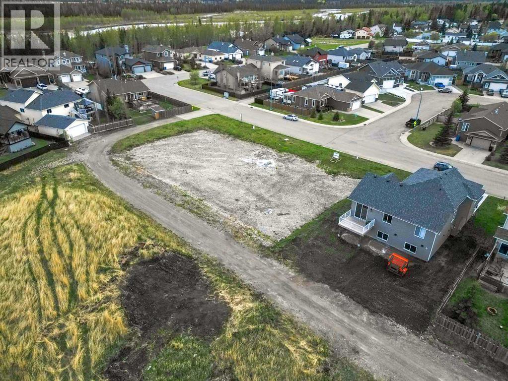 Photo 7 of 220 12 Avenue Ne, Sundre AB