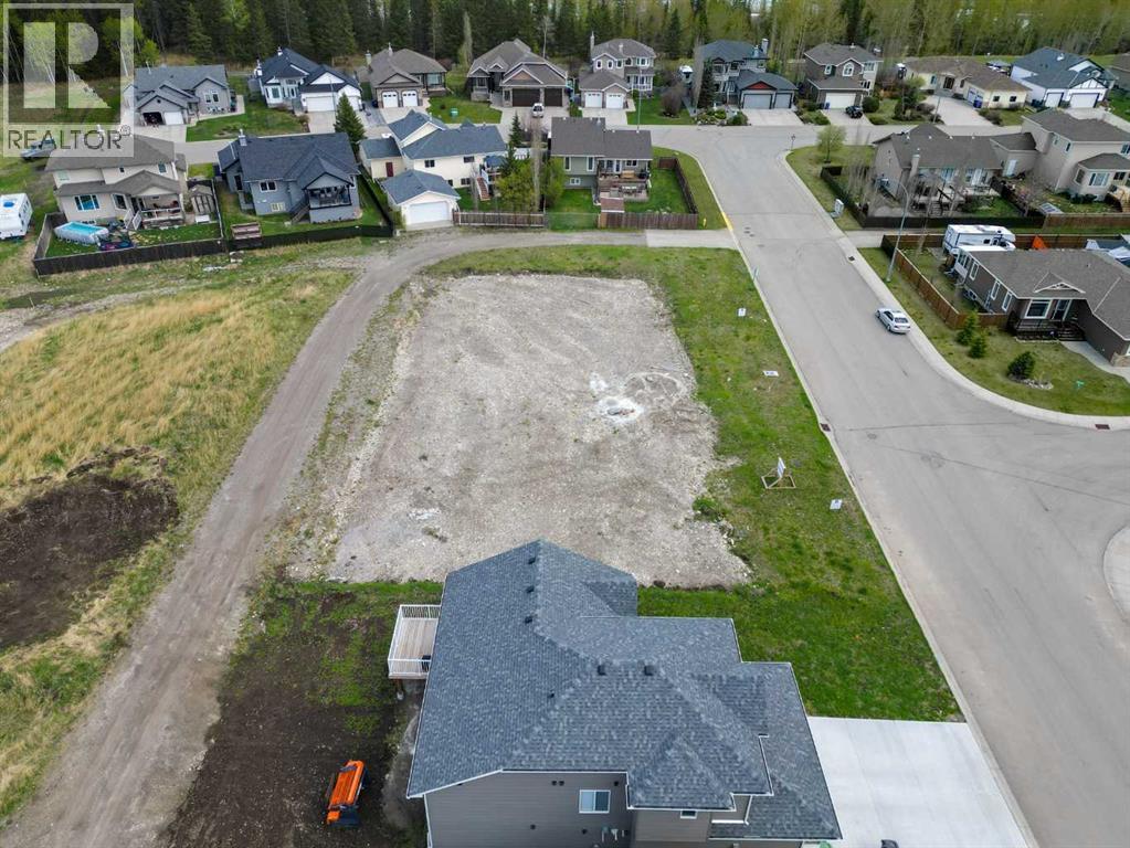 Photo 12 of 220 12 Avenue Ne, Sundre AB