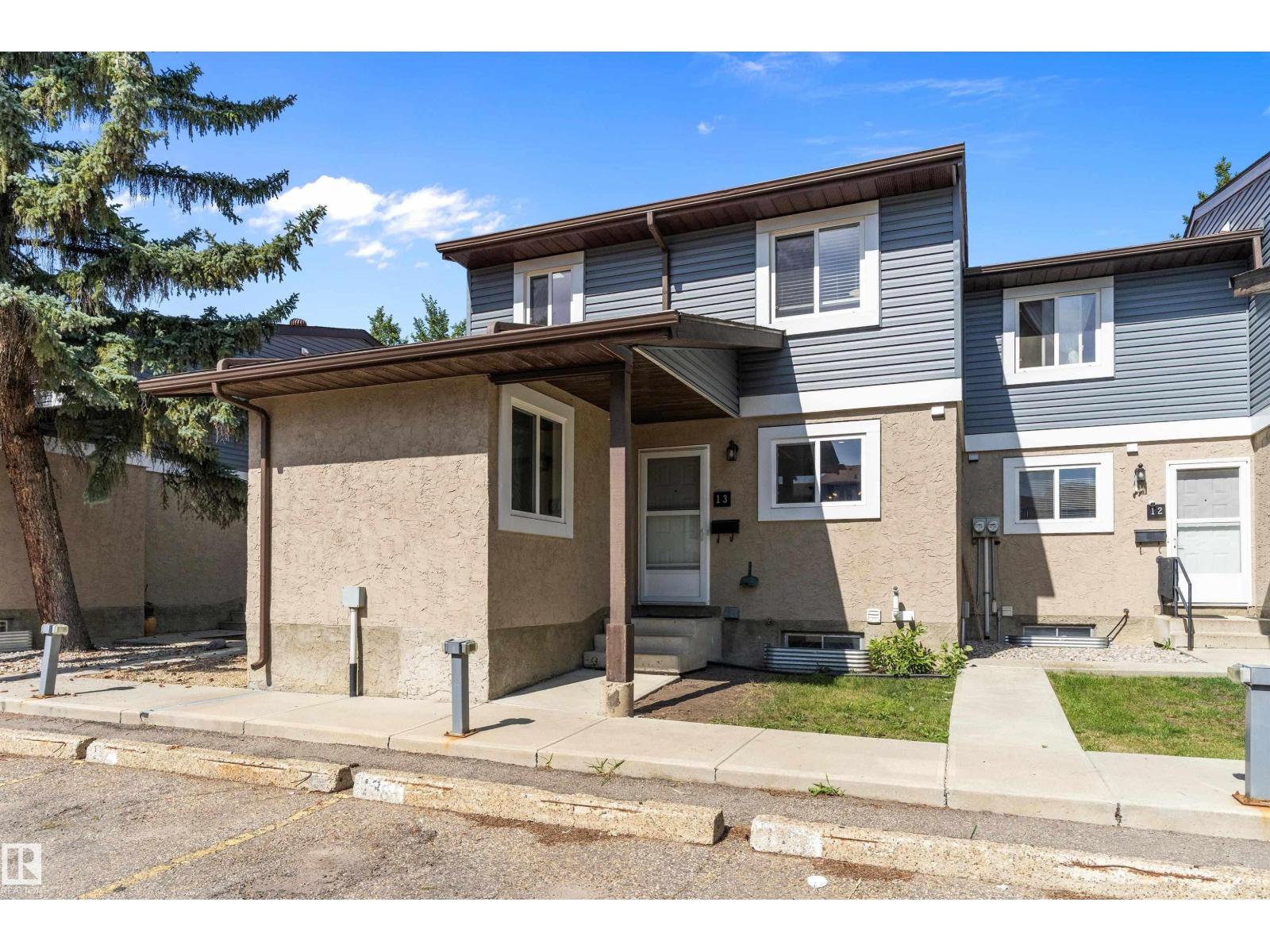 Photo 1 of 13 7604 29 Av Nw, Edmonton AB