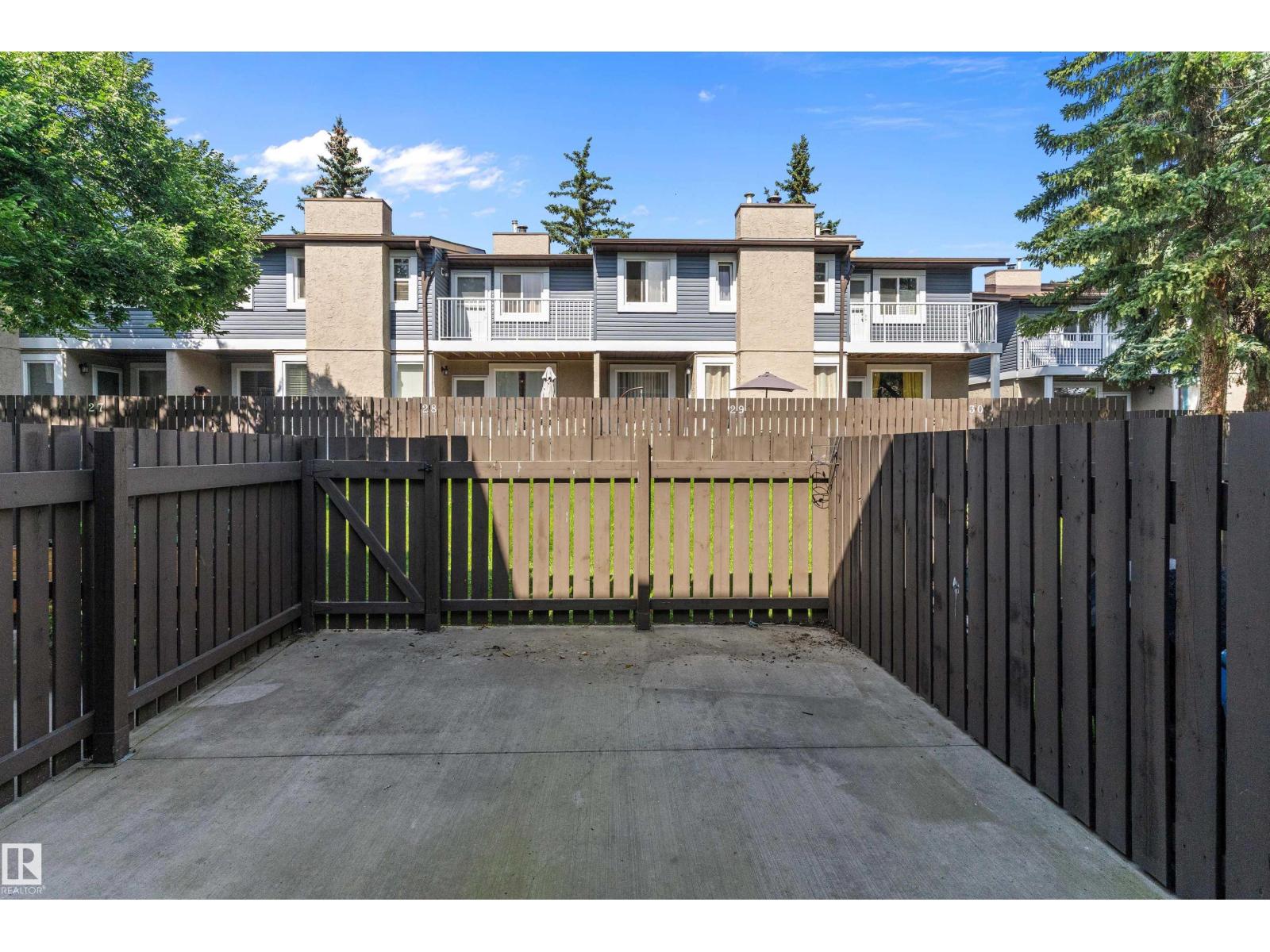 Photo 41 of 13 7604 29 Av Nw, Edmonton AB