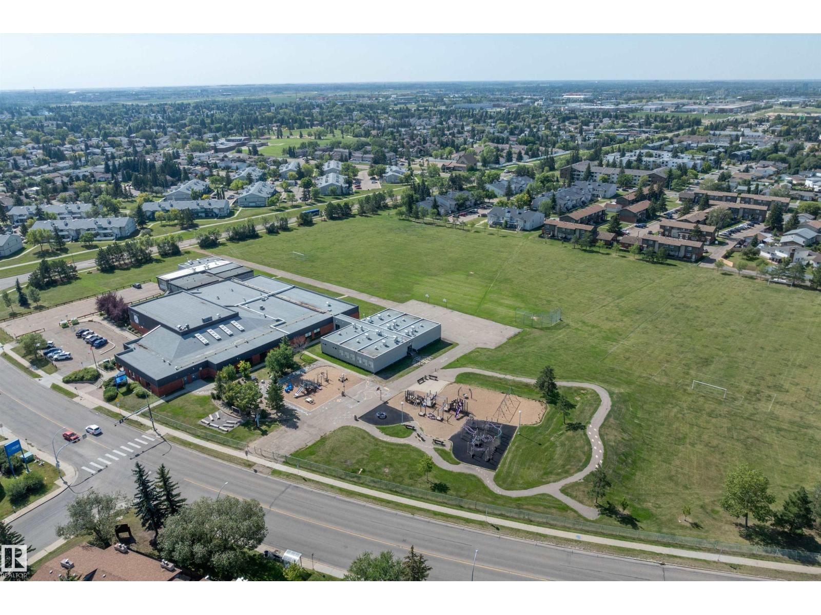 Photo 58 of 13 7604 29 Av Nw, Edmonton AB