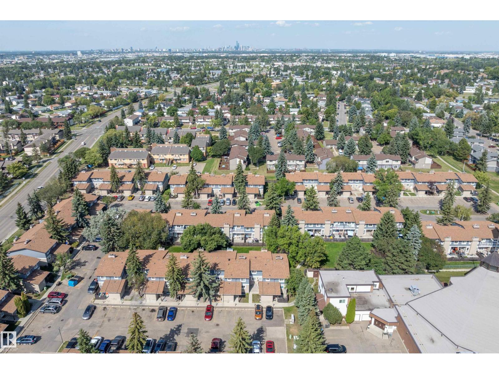 Photo 50 of 13 7604 29 Av Nw, Edmonton AB