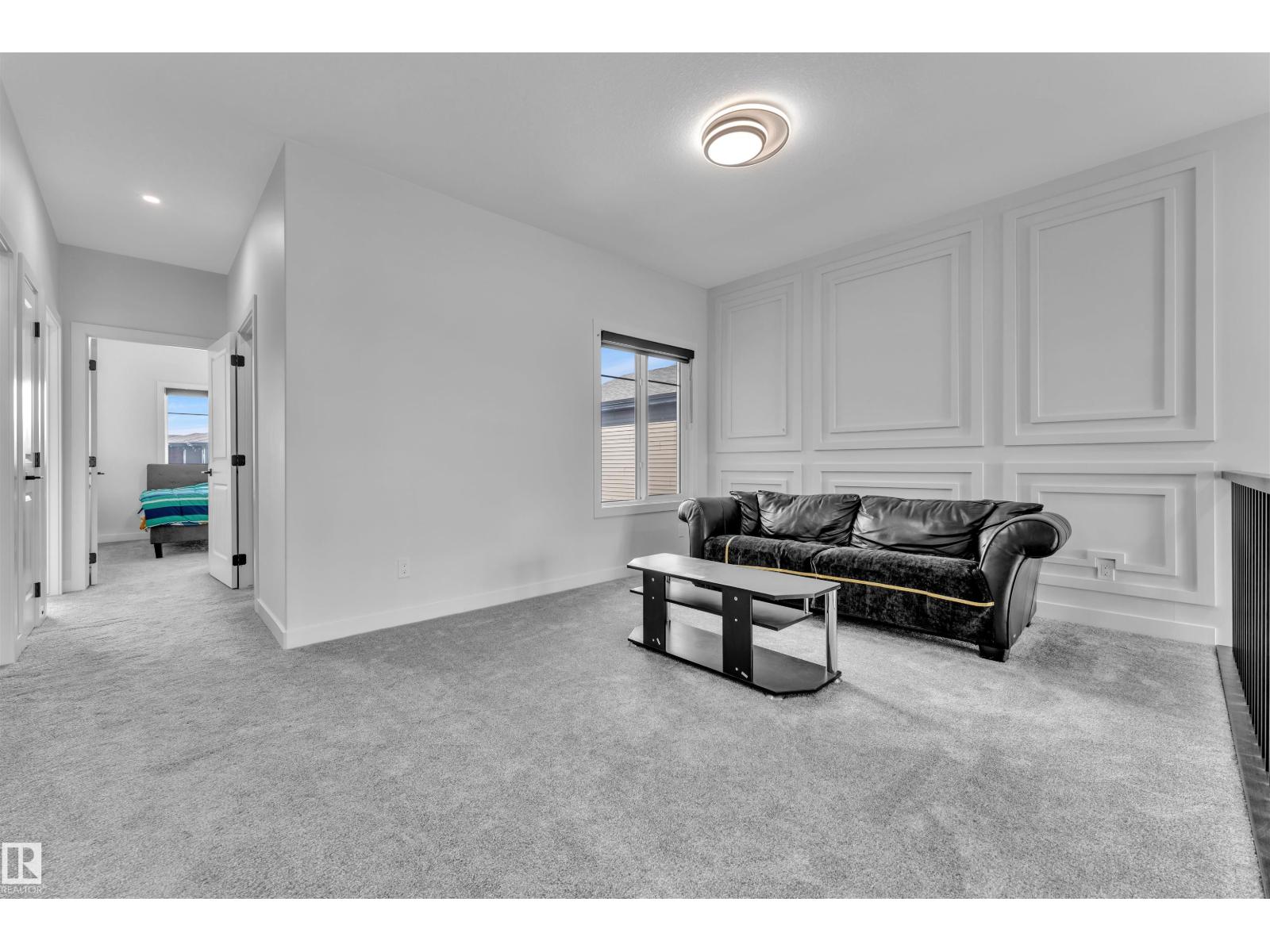 Photo 3 of 5491 Kootook Rd Sw, Edmonton AB