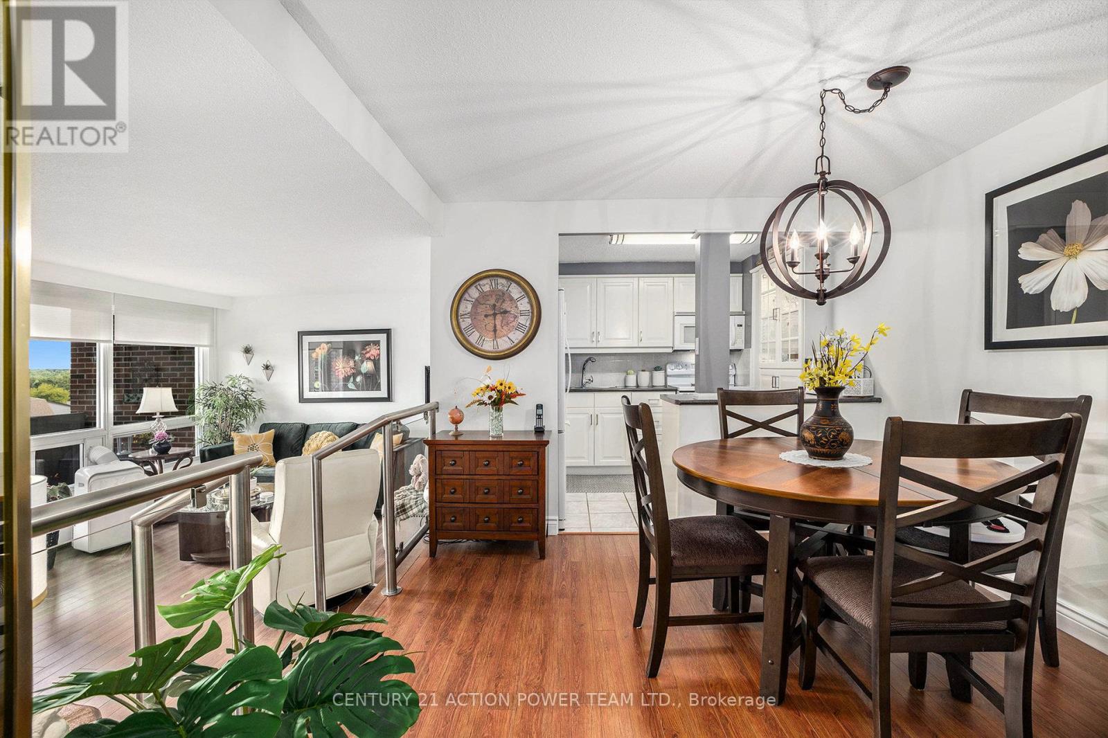 Photo 11 of 314 915 Elmsmere Road, Ottawa ON