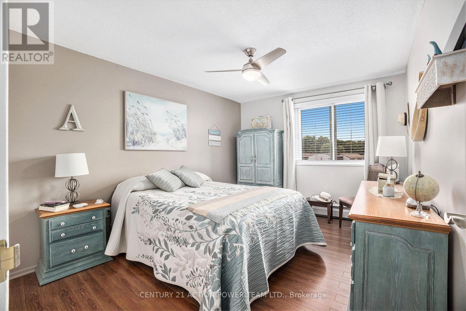 Photo 16 of 314 915 Elmsmere Road, Ottawa ON