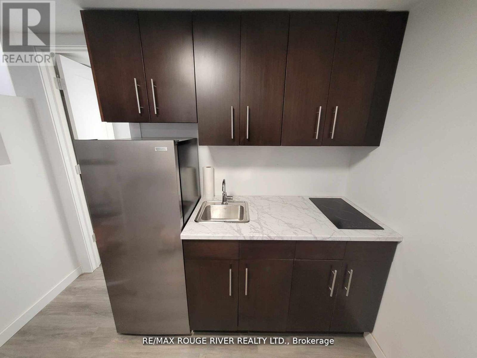 Photo 24 of 58 Flintridge Road, Toronto ON