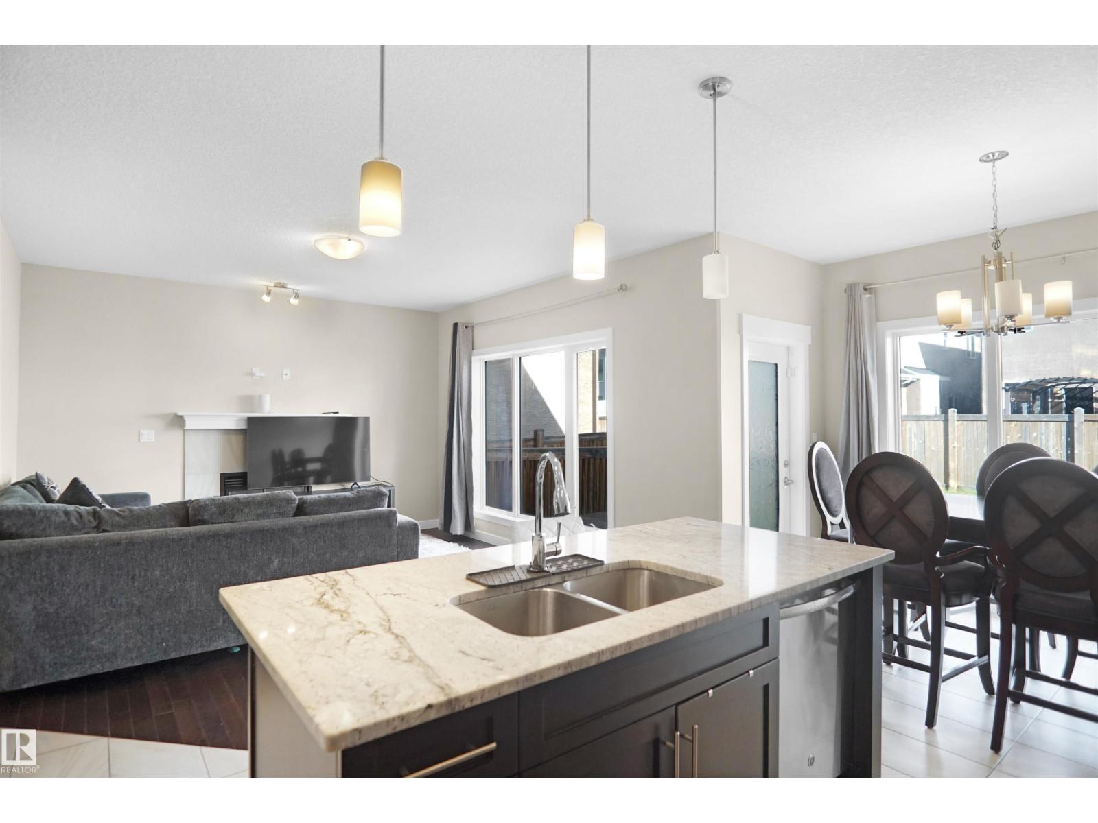 Photo 15 of 17007 62 St Nw, Edmonton AB