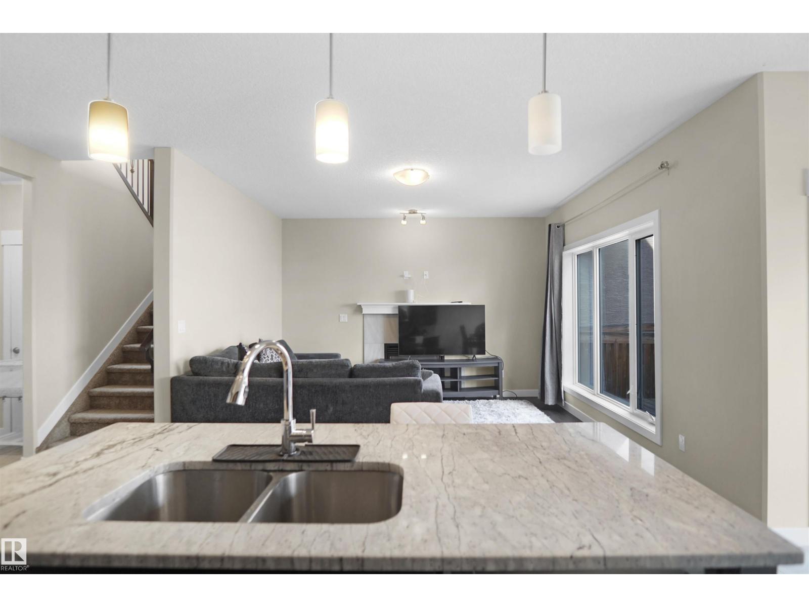 Photo 16 of 17007 62 St Nw, Edmonton AB