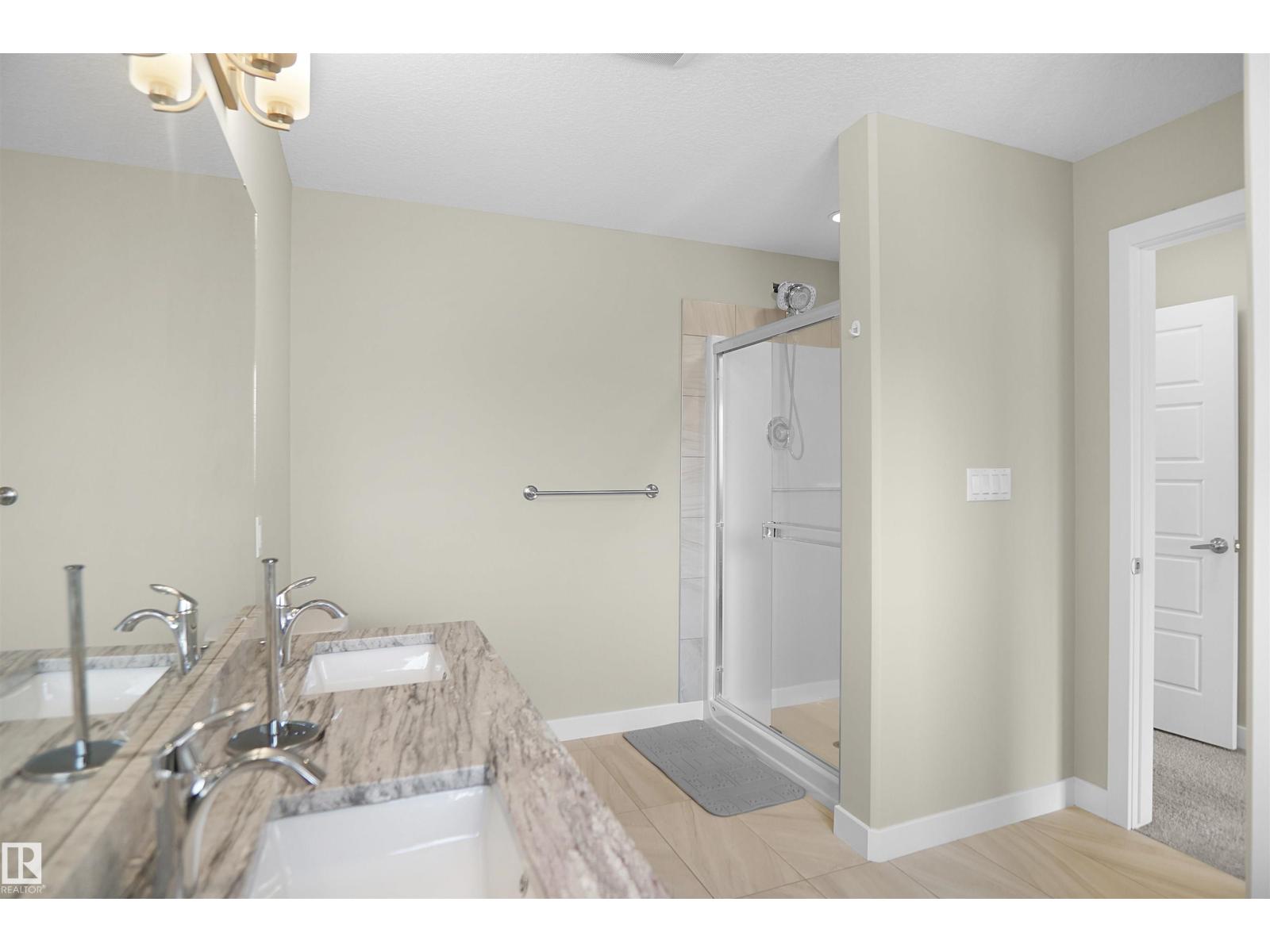 Photo 30 of 17007 62 St Nw, Edmonton AB