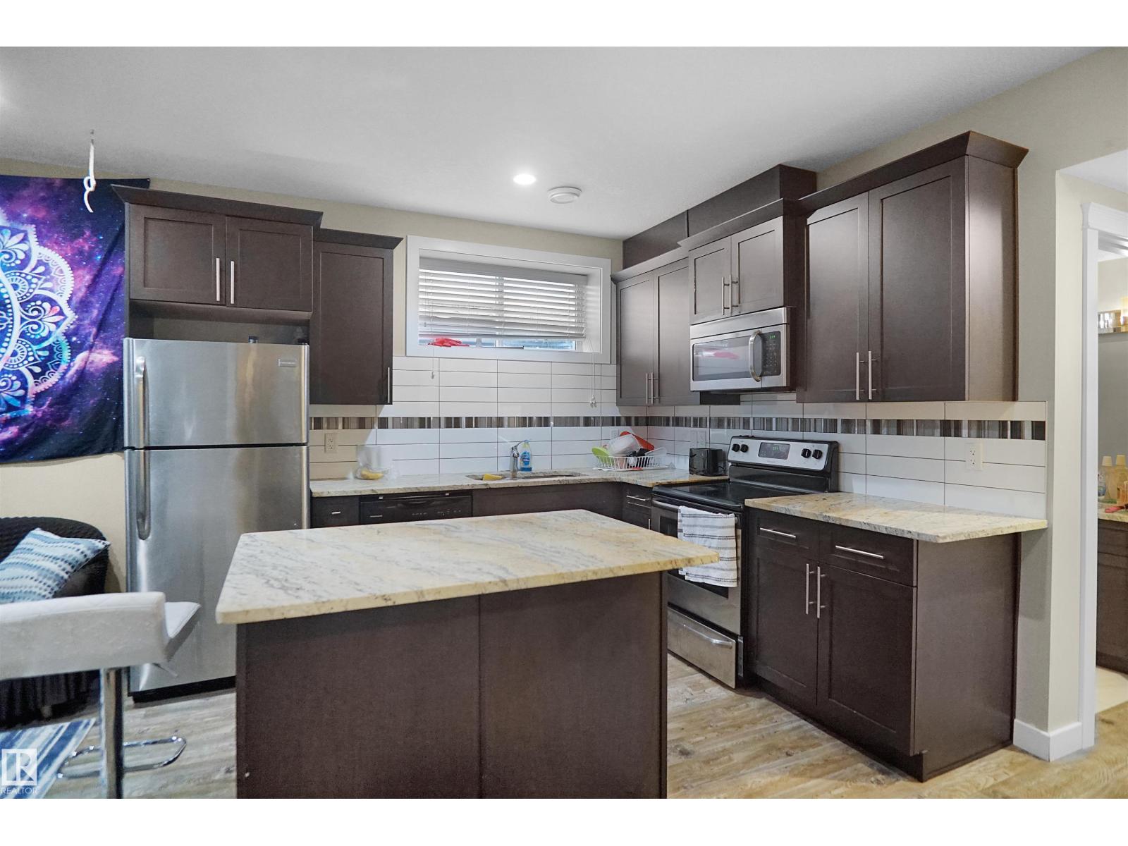 Photo 41 of 17007 62 St Nw, Edmonton AB