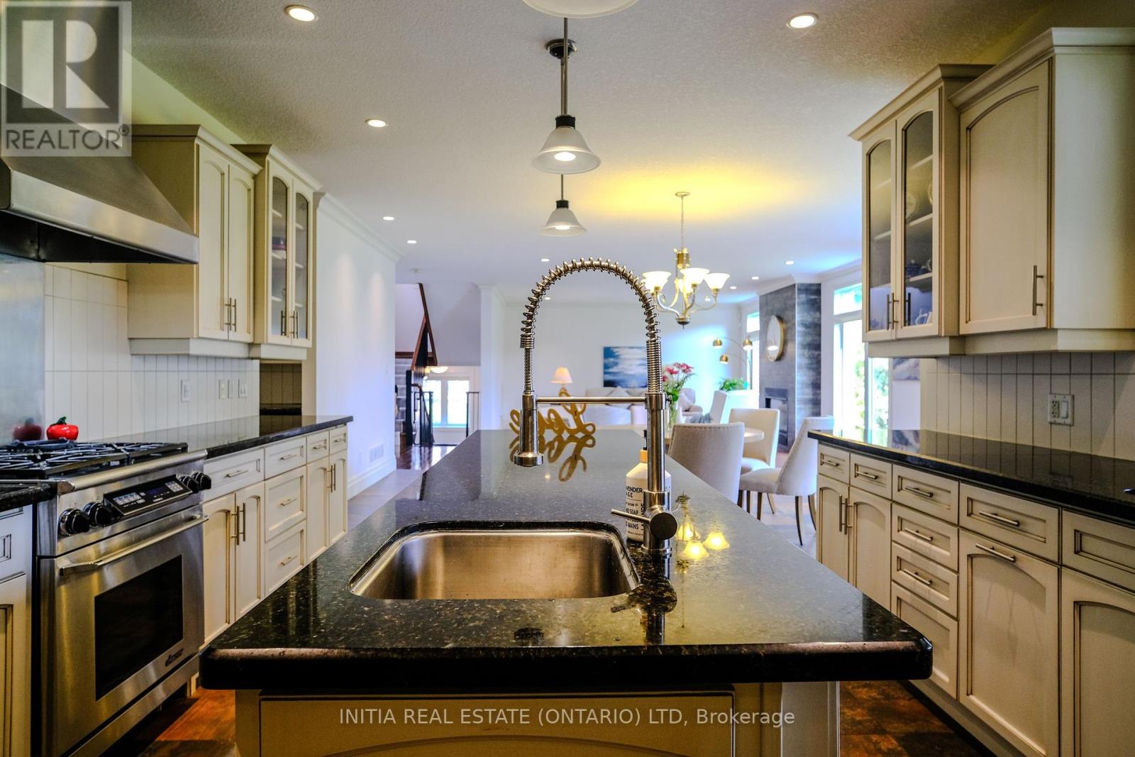 Photo 15 of 1615 Wickerson Gate, London South ON