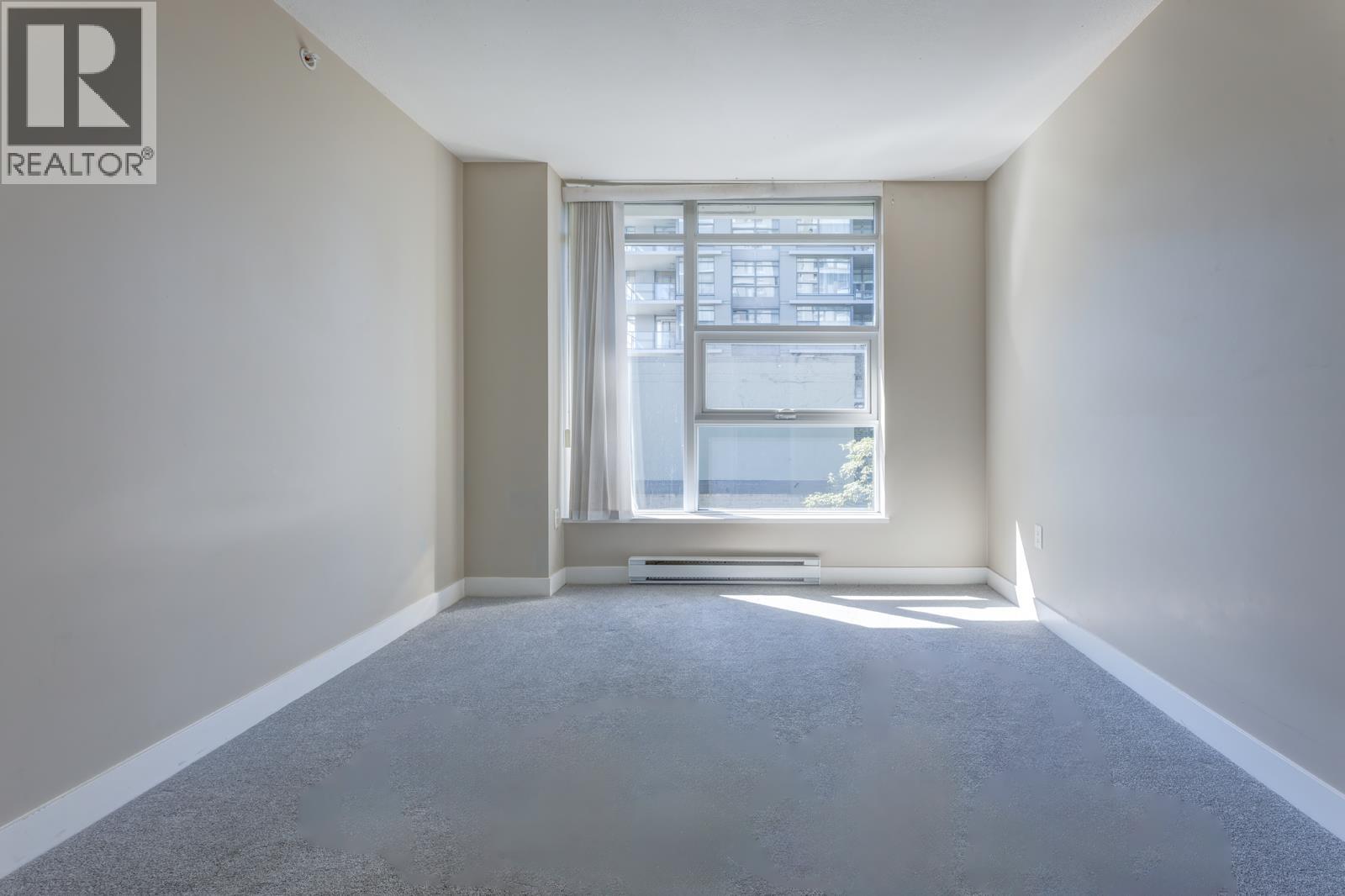 Photo 10 of 307 9222 University Crescent, Burnaby BC