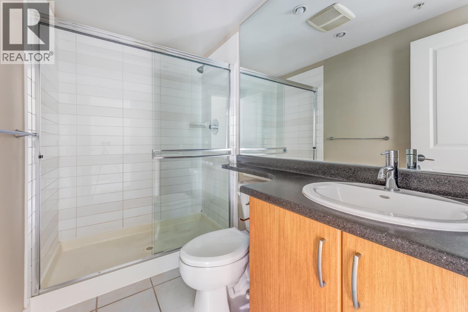 Photo 15 of 307 9222 University Crescent, Burnaby BC