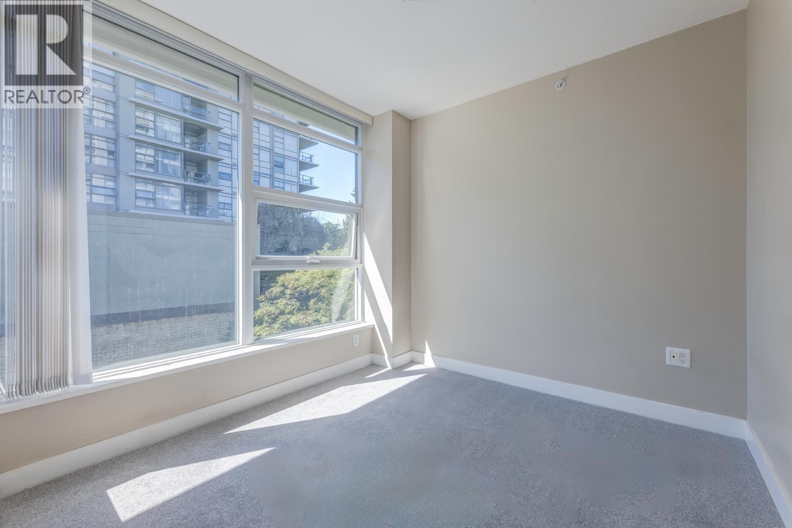 Photo 14 of 307 9222 University Crescent, Burnaby BC