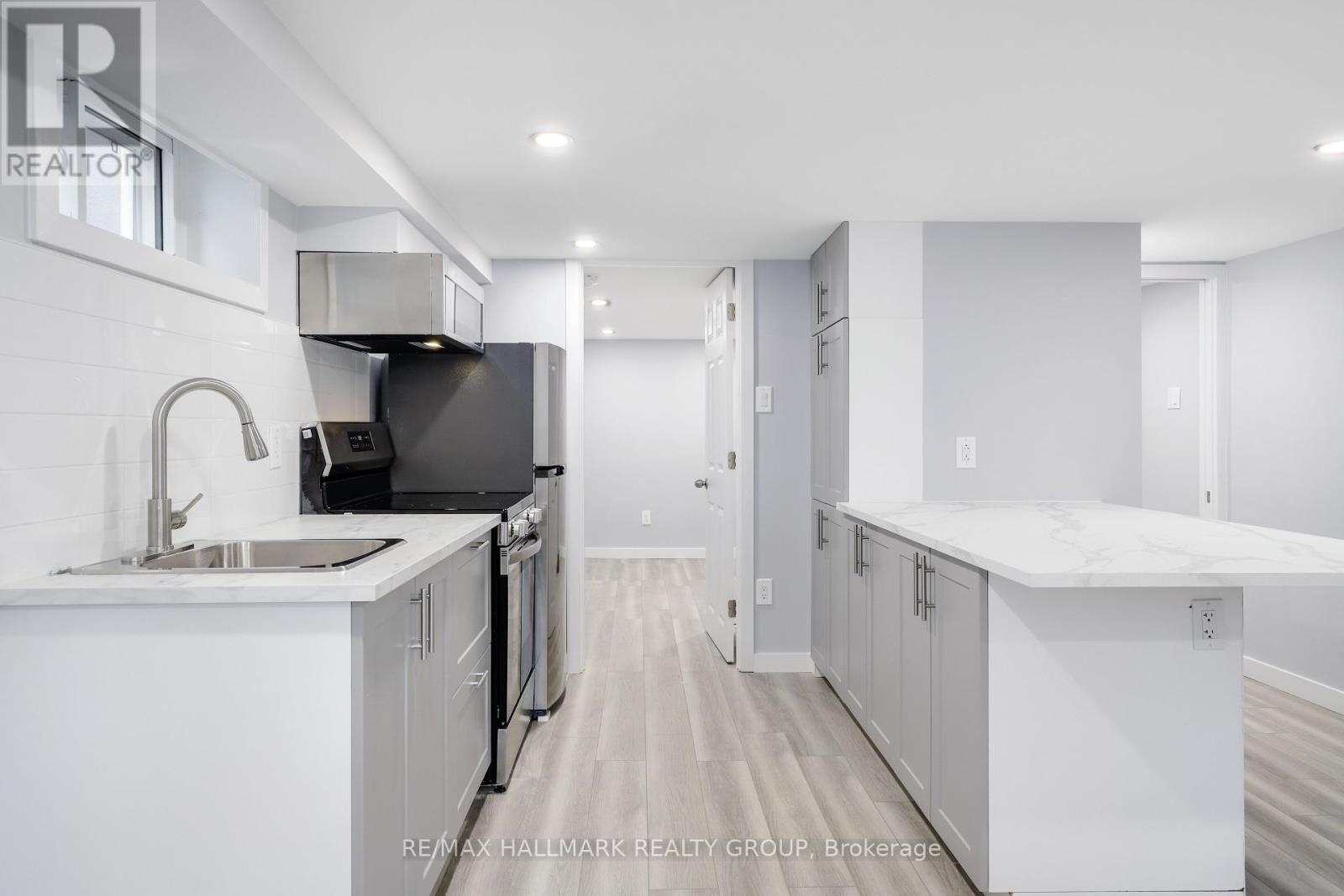 Photo 6 of B 15 Marier Avenue, Ottawa ON