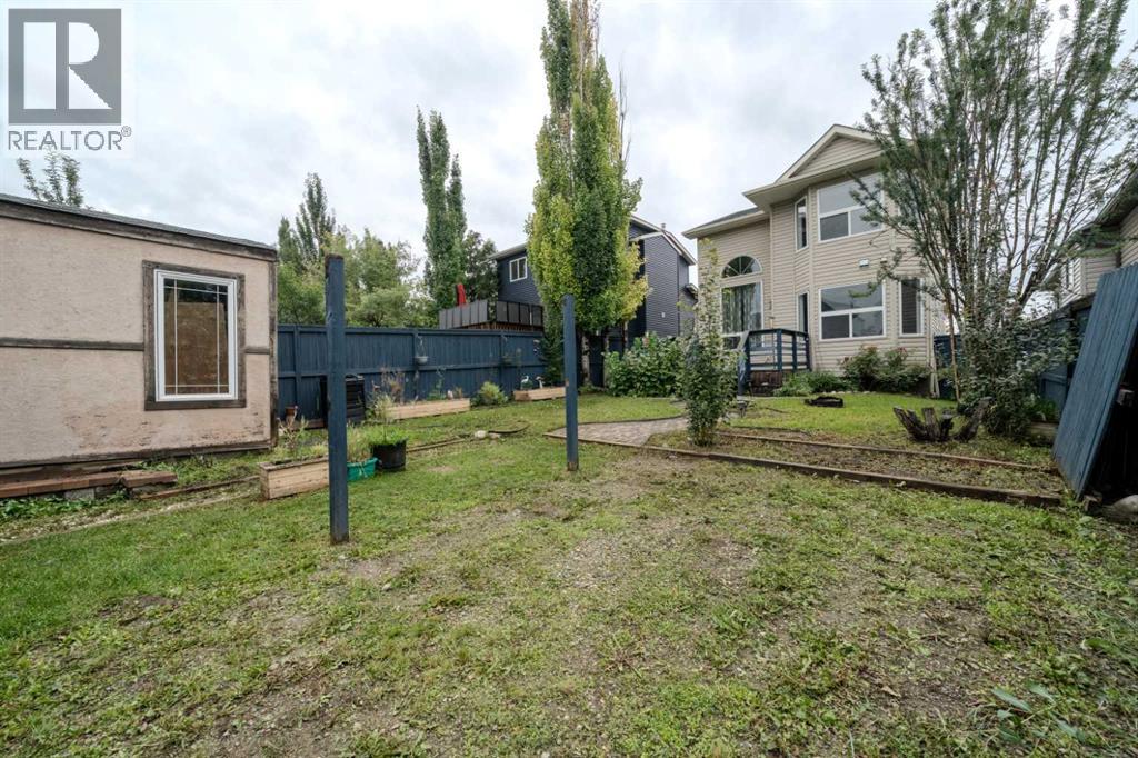 Single Family House for Sale in  Everstone Avenue SW Evergreen Calgary 