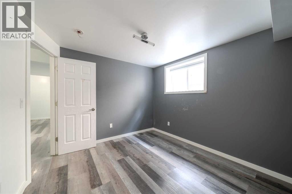 Single Family House for Sale in  Everstone Avenue SW Evergreen Calgary 