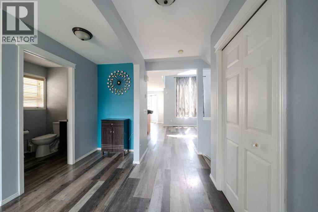 Single Family House for Sale in  Everstone Avenue SW Evergreen Calgary 