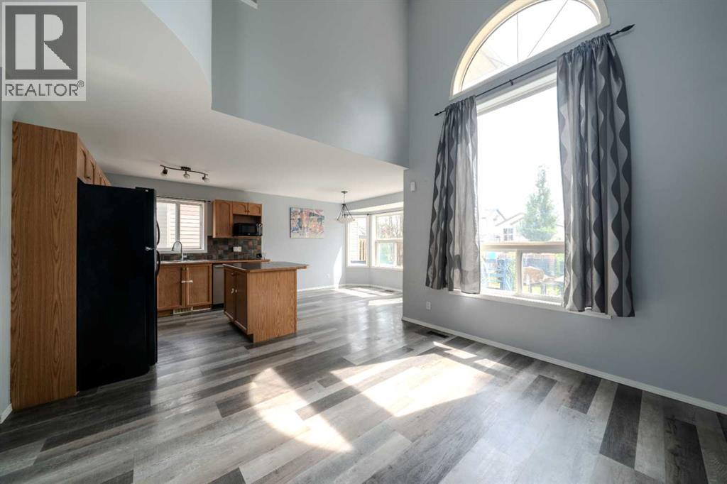 Single Family House for Sale in  Everstone Avenue SW Evergreen Calgary 