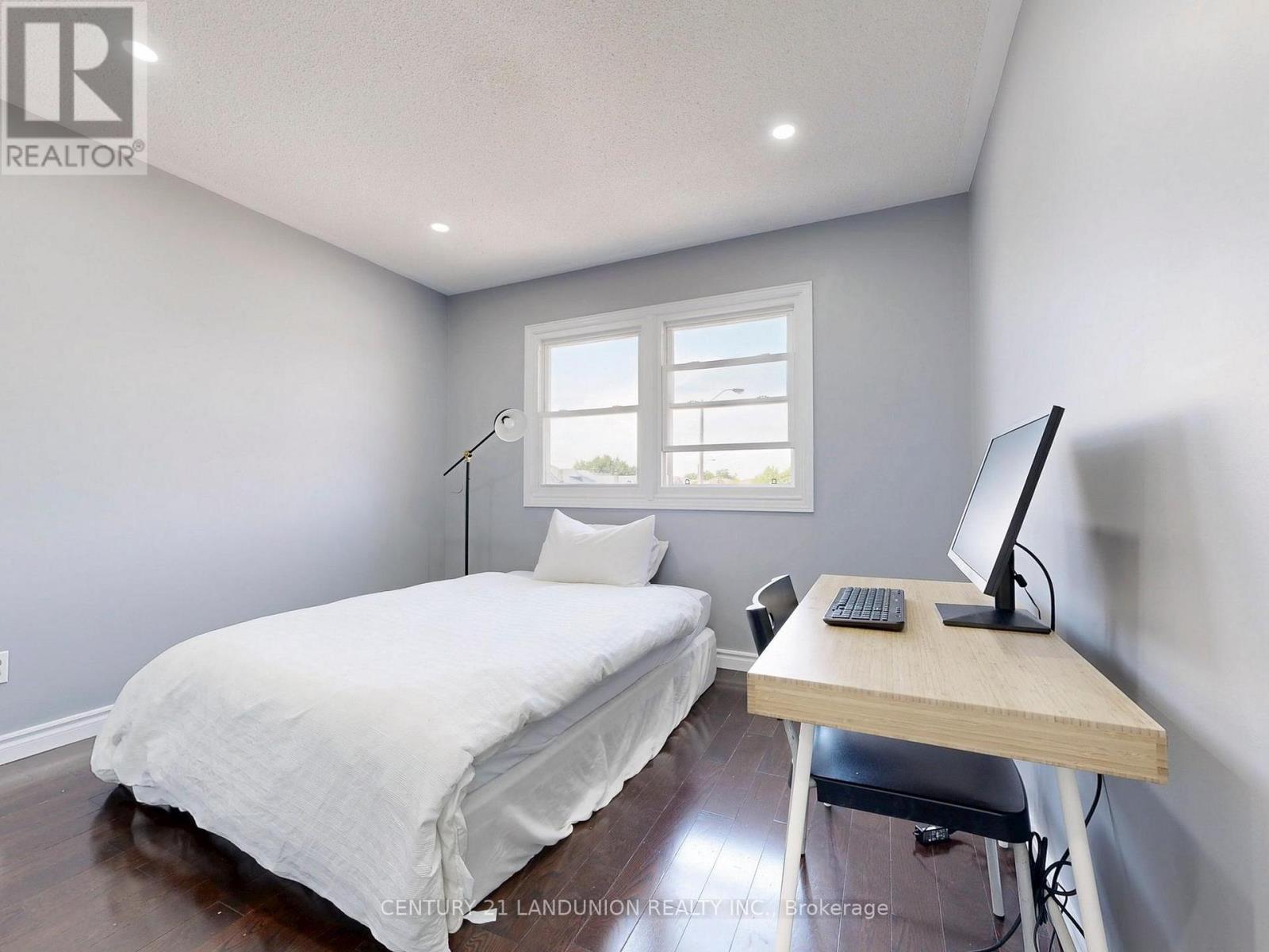 Photo 29 of 25 Bemerton Court, Toronto ON